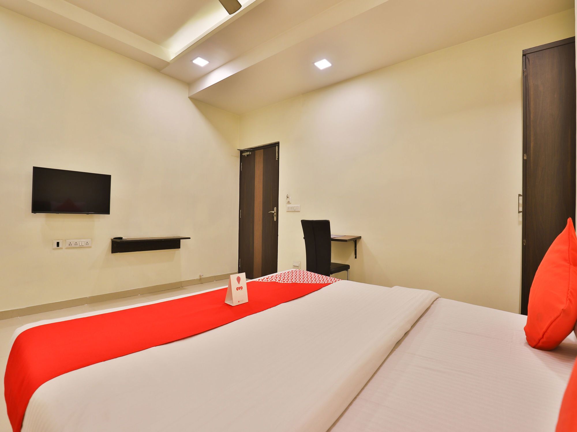 Oyo 6684 Hotel Park Sangam Ahmedabad Eksteriør billede