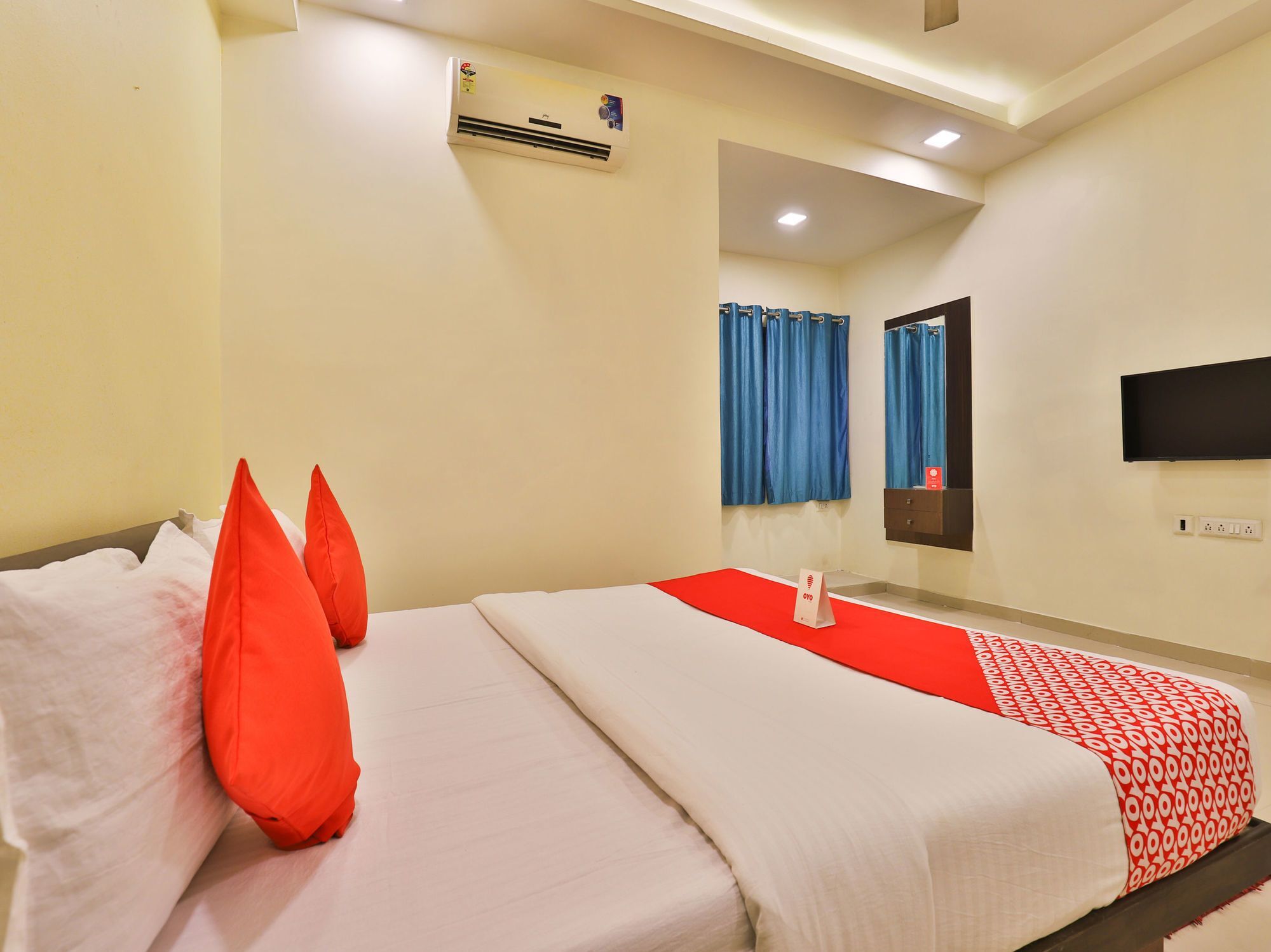 Oyo 6684 Hotel Park Sangam Ahmedabad Eksteriør billede