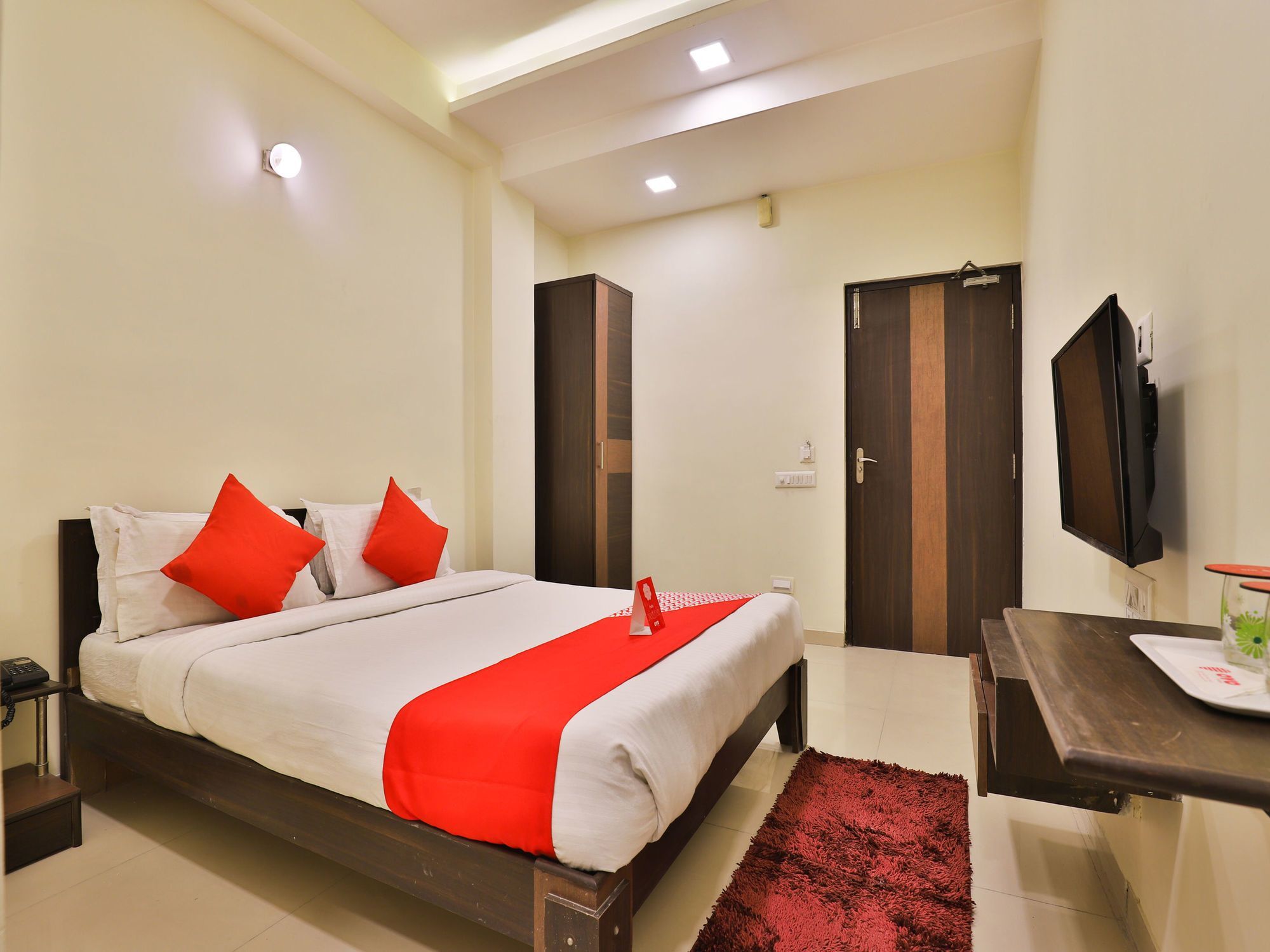 Oyo 6684 Hotel Park Sangam Ahmedabad Eksteriør billede