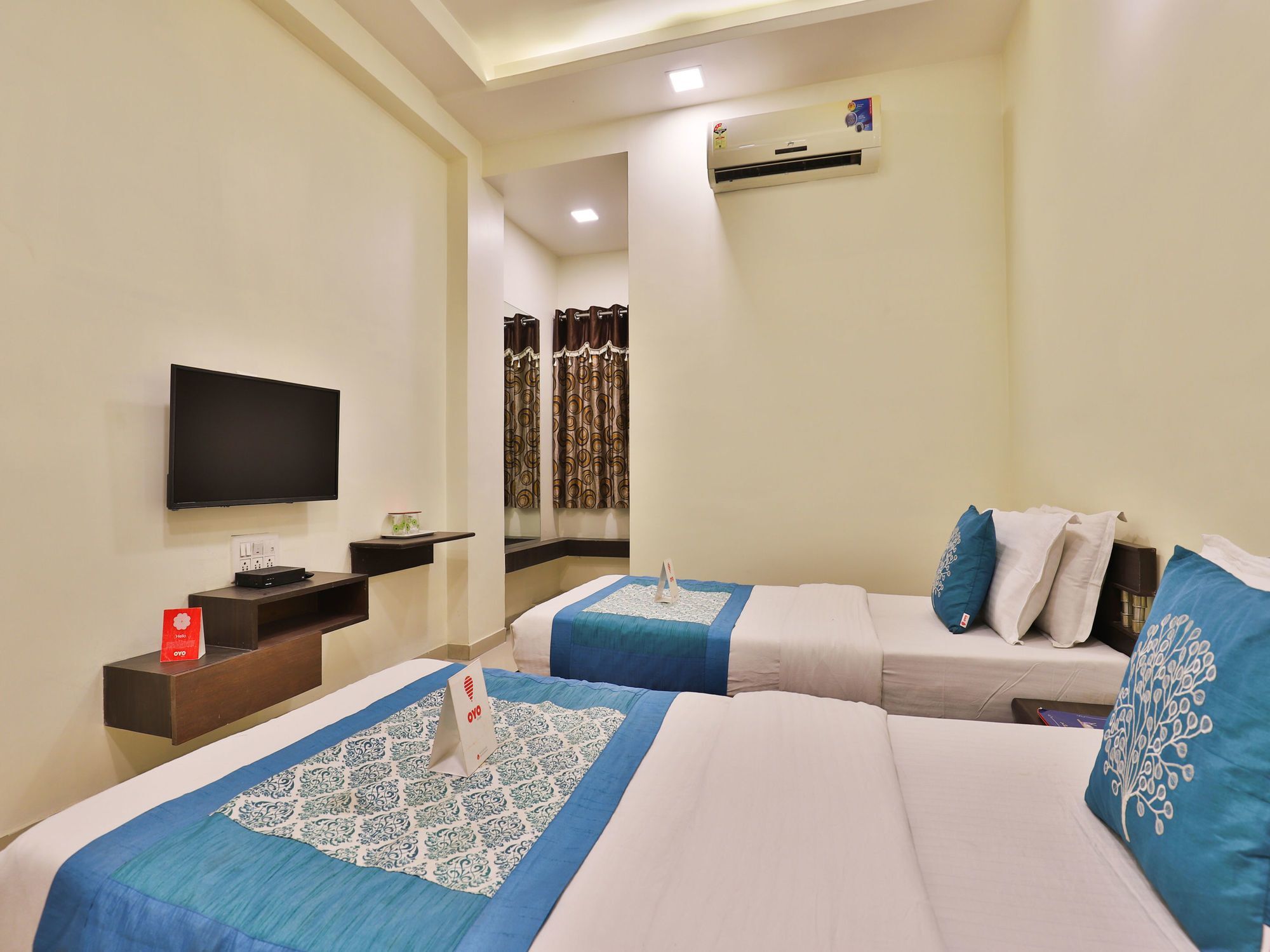 Oyo 6684 Hotel Park Sangam Ahmedabad Eksteriør billede